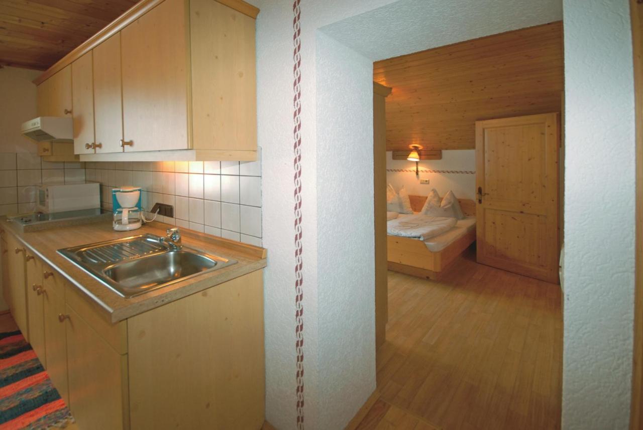 Frühstücks-&Apartmenthaus Maislau Rauris Habitación foto