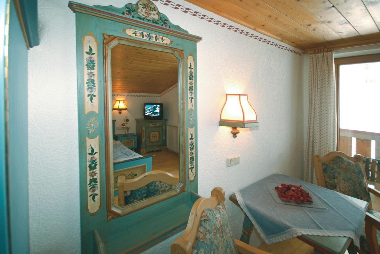 Frühstücks-&Apartmenthaus Maislau Rauris Habitación foto